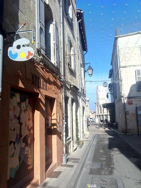 Ferienwohnung Le Nid Des Arenes Arles Zimmer foto