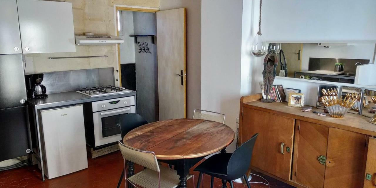 Ferienwohnung Le Nid Des Arenes Arles Exterior foto