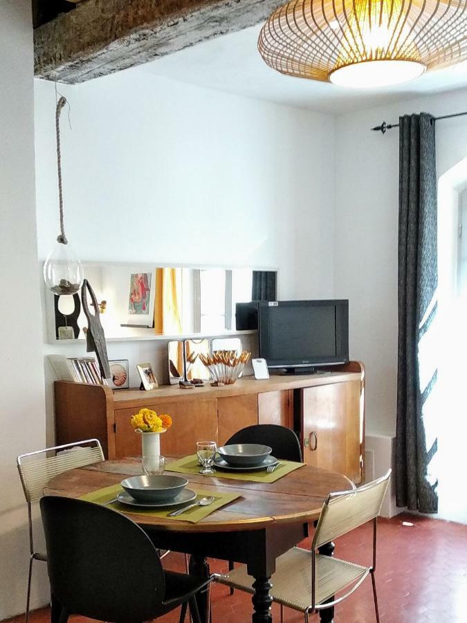 Ferienwohnung Le Nid Des Arenes Arles Exterior foto